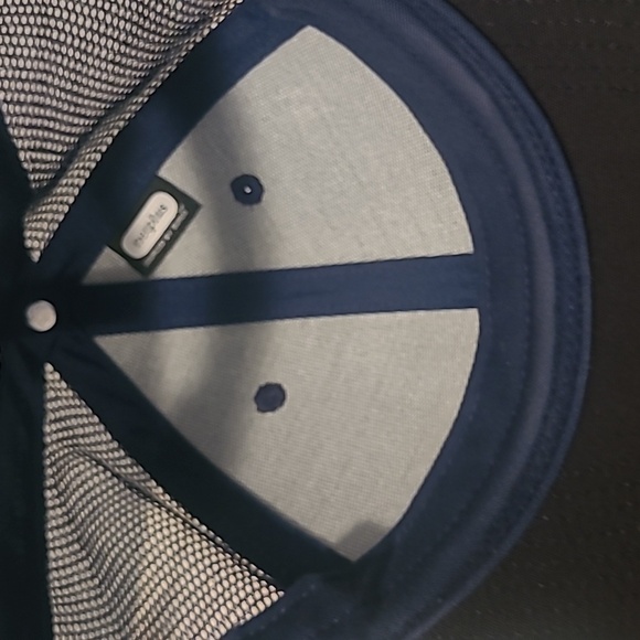 Patagonia Navy Blue Trucker Hat Fish Embroidery Logo Snapback Fitz Roy Mesh - Picture 5 of 5